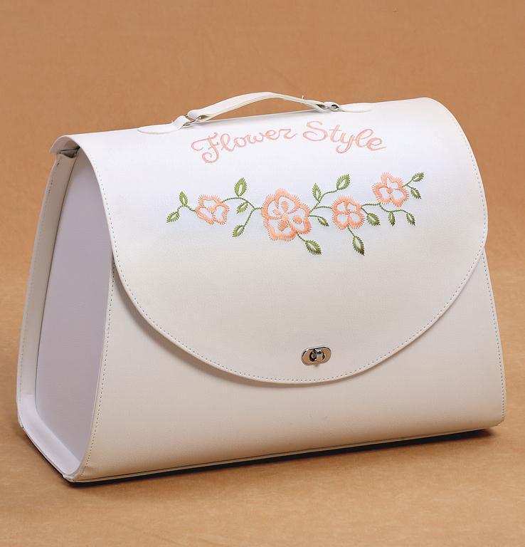 Τσάντα Βάπτισης με κέντημα (07420)