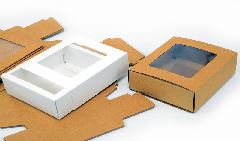 ΧΑΡΤΙΝΟ ΚΟΥΤΙ ΣΥΡΤΑΡΩΤΟ ΜΕ ΠΑΡΑΘΥΡΟ 19.5cm x 15.5cm x 5cm 0402156