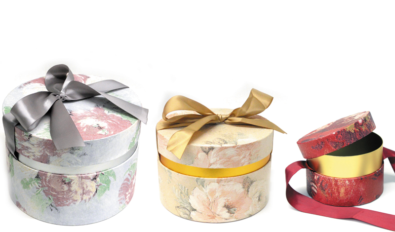 ΚΟΥΤΙ ΣΤΡΟΓΓΥΛΟ ΜΕ ΣΑΤΕΝ ΚΟΡΔΕΛΑ 12cm x 8cm 0402208