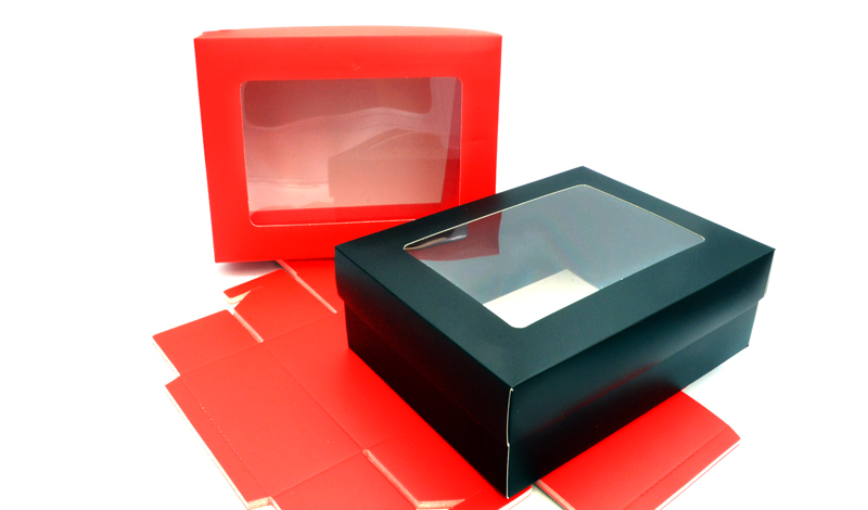 ΧΑΡΤΙΝΟ ΚΟΥΤΙ ME KAΠΑΚΙ ΠΑΡΑΘΥΡΟ ΖΕΛΑΤΙΝΑ 22cm x 17cm x 7.5cm 0402241