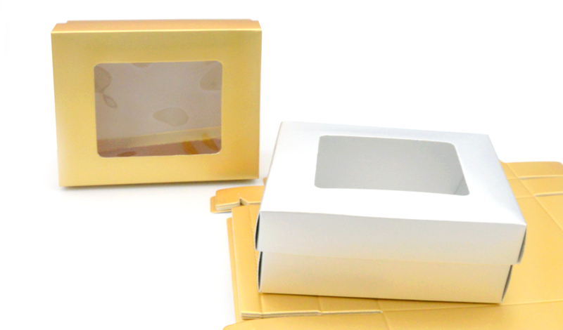 ΚΟΥΤΙ ΜΕ ΚΑΠΑΚΙ ΠΑΡΑΘΥΡΟ ΖΕΛΑΤΙΝΑ 30cm x 23cm x 9cm 0402264