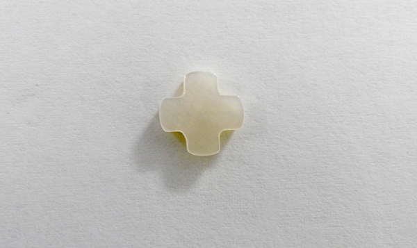 ΦΙΛΝΤΙΣΙ ΣΤΑΥΡΟΣ ΜΕ ΤΡΥΠΑ ΔΙΑΜΠΕΡΕΣ 1cm 0517172