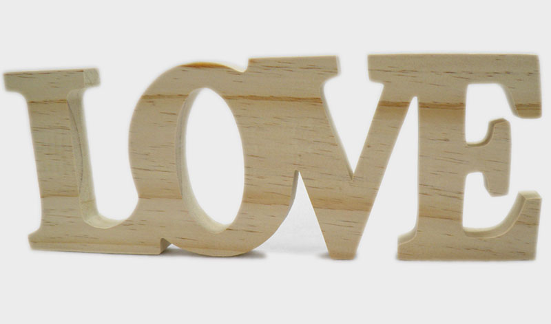 ΞΥΛΙΝΟ LOVE 31cm x 11cm ΦΥΣΙΚΟ 0519306