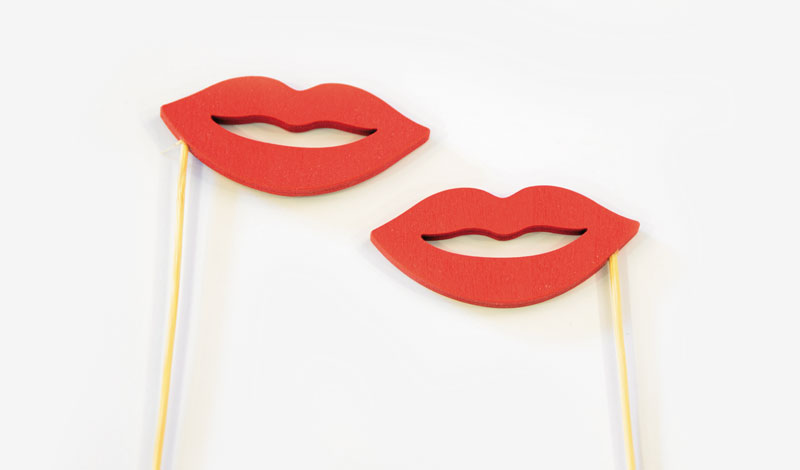 ΚΟΚΚΙΝΑ ΧΕΙΛΗ ΣΤΙΚ 7cm x 3cm 0519506