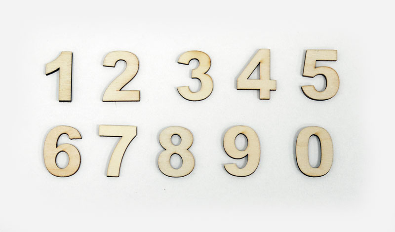 ΞΥΛΙΝΑ ΑΥΤΟΚΟΛΛΗΤΑ 3cm ΝΟΥΜΕΡΑ 0-9 0519619