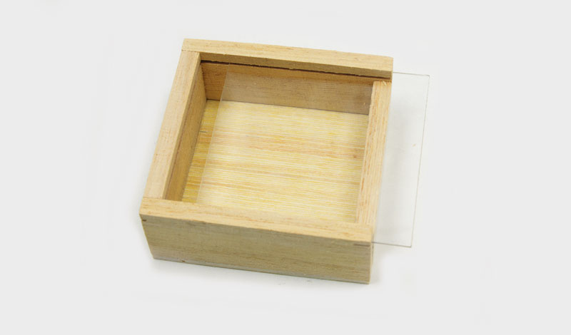 ΞΥΛΙΝΟ ΚΟΥΤΙ ΤΕΤΡΑΓΩΝΟ ΜΕ ΠΛΕΞΙΓΚΛΑΣ 7cm HT20P-002 0519686