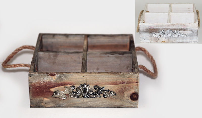 ΞΥΛΙΝΟ ΚΟΥΤΙ ΤΕΤΡΑΓΩΝΟ ΜΕ ΧΩΡΙΣΜΑΤΑ 23cm x 8cm 0619037