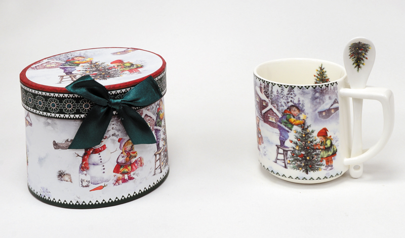 ΧΡΙΣΤΟΥΓΕΝΝΙΑΤΙΚΗ ΚΟΥΠΑ 280ml ΚΑΙ ΚΟΥΤΑΛΙ ΑΠΟ ΠΟΡΣΕΛΑΝΗ ΜΕ ΚΟΥΤΙ ΔΩΡΟΥ 0621524