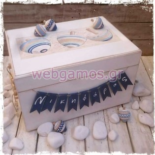 Ξύλινο Κουτί βάπτισης σβούρα (611768)