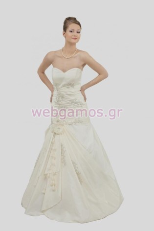 Νυφικό Ταφτάs με λεπτομέρειες δαντέλας(0136)