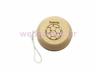 Ξύλινο ΓΙΟ ΓΙΟ με θέμα μπάλα ποδοσφαίρου και όνομα (195686)