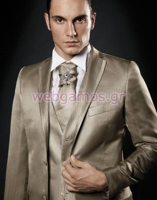 Γαμπριάτικο Κουστούμι